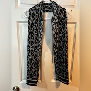 MICHAEL Michael Kors Black and Gray Logo Scarf